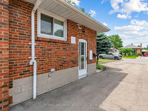 Photo 21 at 7 Penworth Road, Maryvale, Toronto