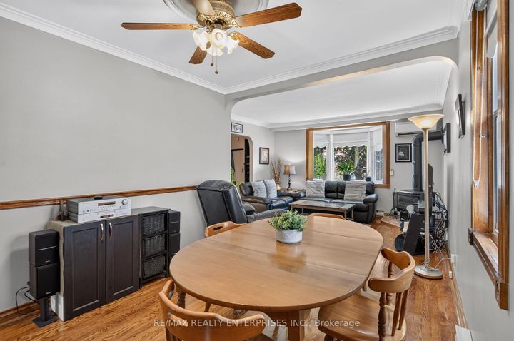 Photo 7 at 22 Atlee Avenue, Cliffside, Toronto