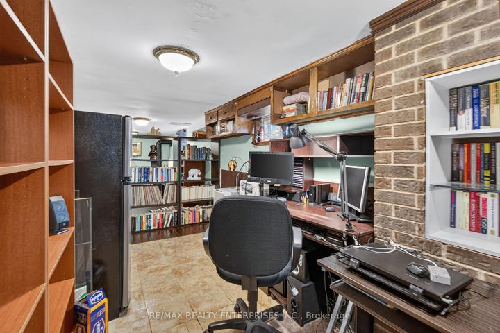 Photo 22 at 22 Atlee Avenue, Cliffside, Toronto