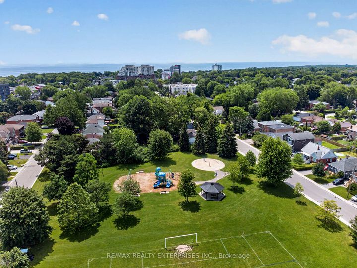 Photo 37 at 22 Atlee Avenue, Cliffside, Toronto