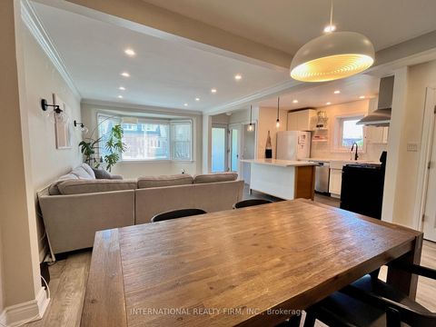 Photo 11 at 688 Sammon Avenue, East York, Toronto