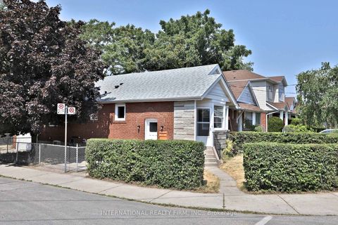 Photo 40 at 688 Sammon Avenue, East York, Toronto