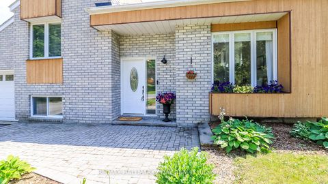 Photo 3 at 2281 Scythes Street, Stroud, Innisfil