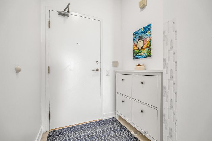 Photo 2 at 2205 - 33 Singer Court, Bayview Village, Toronto
