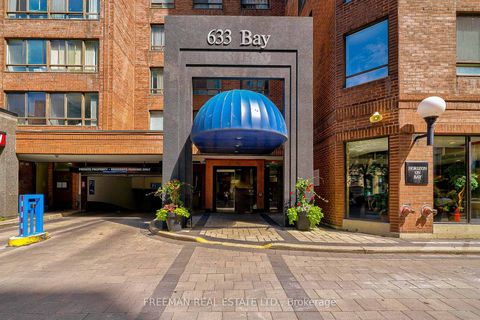 Photo 2 at 2405 - 633 Bay Street, Bay Street Corridor, Toronto
