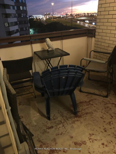 Photo 42 at 702 - 130 Neptune Drive, Lawrence, Toronto