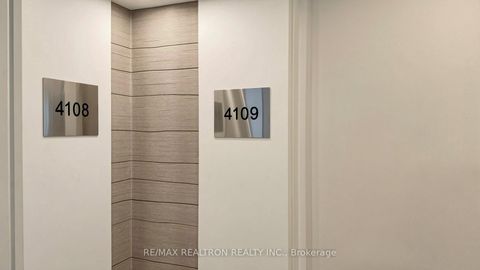 Photo 9 at 4109 - 70 Annie Craig Drive, Mimico, Toronto