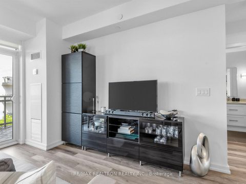 Photo 1 at A311 - 241 Sea Ray Avenue, Rural Innisfil, Innisfil
