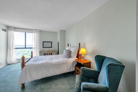 Photo 19 at 1801 - 1 Concorde Place, Don Mills, Toronto
