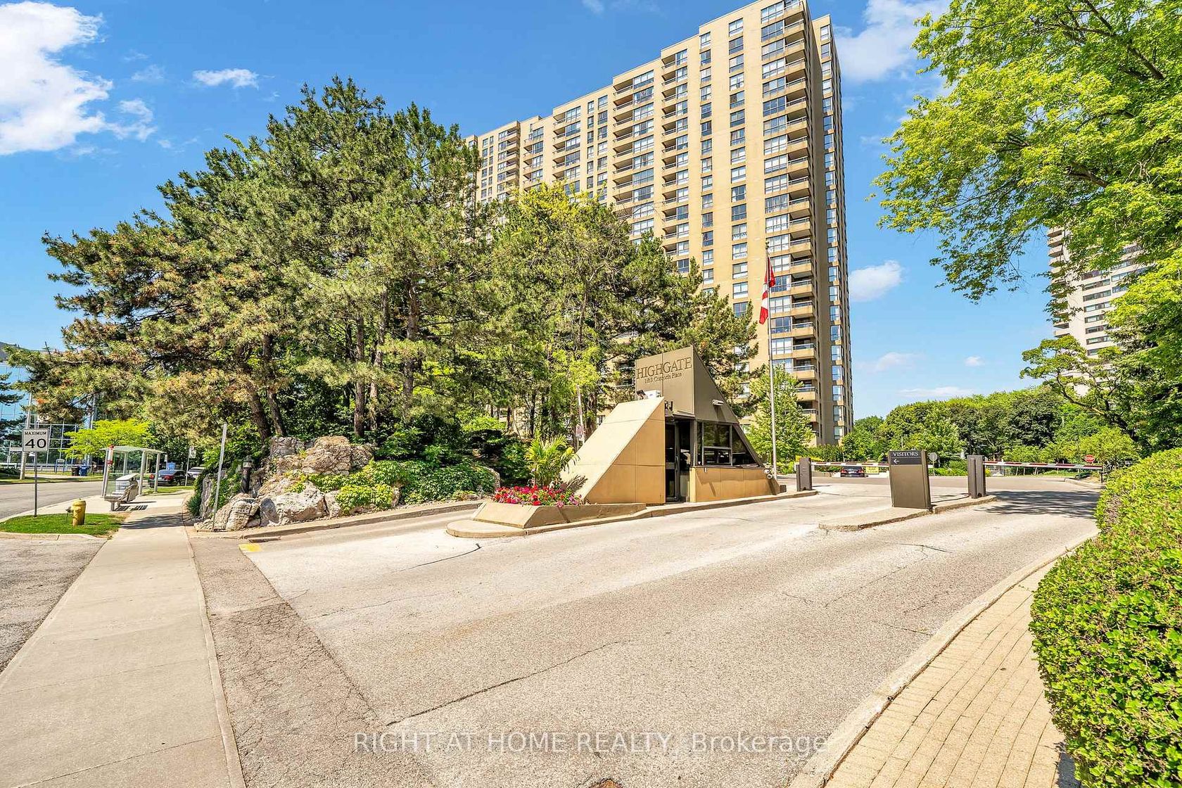 1801 - 1 Concorde Place, Don Mills, Toronto photo 2