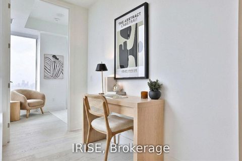 Photo 11 at 5702 - 11 Yorkville Avenue, Annex, Toronto