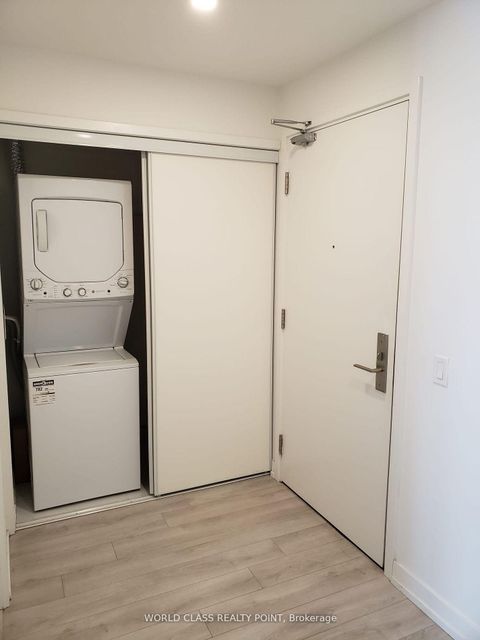 Photo 3 at 1404 - 33 Helendale Avenue, Eglinton, Toronto