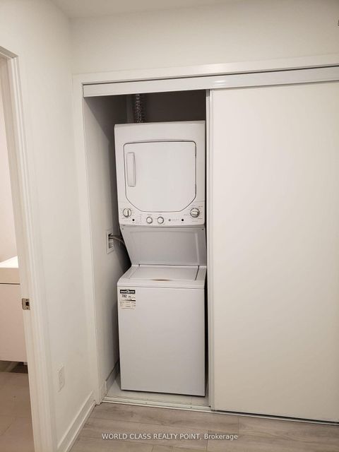 Photo 10 at 1404 - 33 Helendale Avenue, Eglinton, Toronto