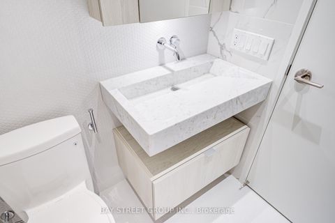 Photo 7 at 2312 - 11 Yorkville Avenue, Annex, Toronto