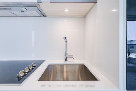 Photo 15 at 2312 - 11 Yorkville Avenue, Annex, Toronto