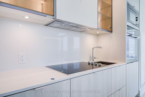 Photo 18 at 2312 - 11 Yorkville Avenue, Annex, Toronto