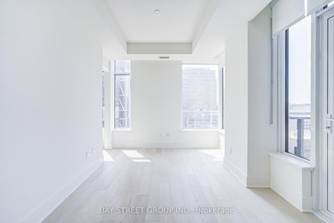 Photo 21 at 2312 - 11 Yorkville Avenue, Annex, Toronto