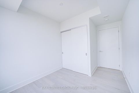 Photo 28 at 2312 - 11 Yorkville Avenue, Annex, Toronto