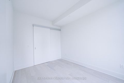 Photo 31 at 2312 - 11 Yorkville Avenue, Annex, Toronto