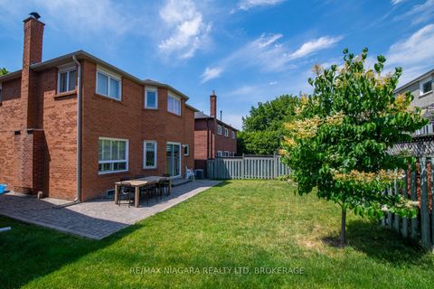 Photo 4 at 120 Janesville Road, Uplands, Vaughan