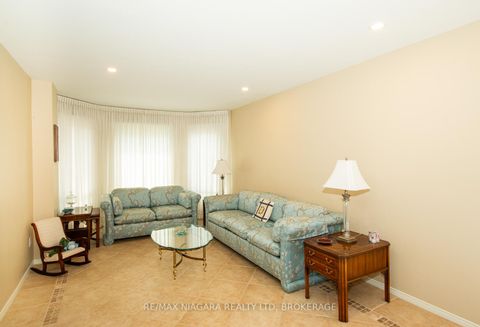 Photo 6 at 120 Janesville Road, Uplands, Vaughan