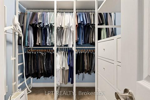 Photo 37 at 30 Pentland Crescent, Maple, Vaughan