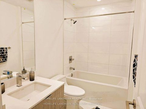 Photo 13 at 5501 - 395 Bloor Street S, North St. James Town, Toronto