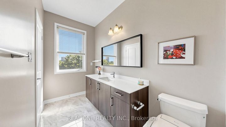 Photo 22 at 3151 Mintwood Circle, GO Glenorchy, Oakville