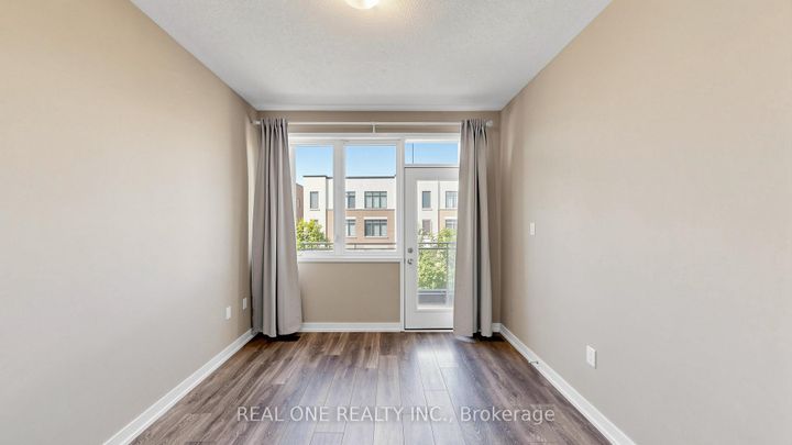 Photo 24 at 3151 Mintwood Circle, GO Glenorchy, Oakville
