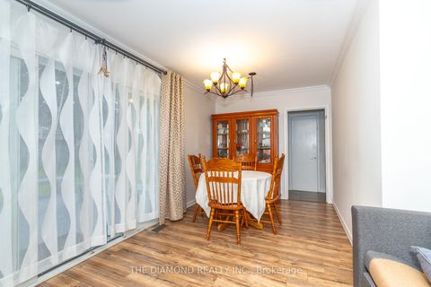Photo 7 at 75 Glen Agar Drive, Rosethorn, Toronto