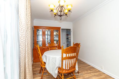 Photo 10 at 75 Glen Agar Drive, Rosethorn, Toronto