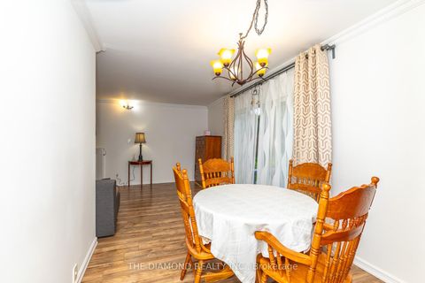 Photo 11 at 75 Glen Agar Drive, Rosethorn, Toronto