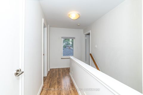 Photo 18 at 75 Glen Agar Drive, Rosethorn, Toronto