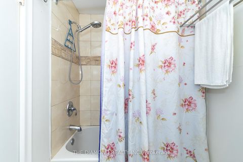 Photo 22 at 75 Glen Agar Drive, Rosethorn, Toronto