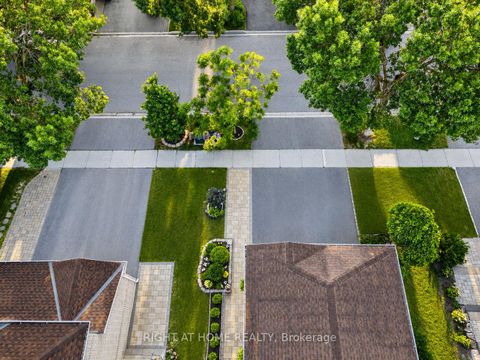 Photo 4 at 267 Pinnacle Trail, Bayview Wellington, Aurora