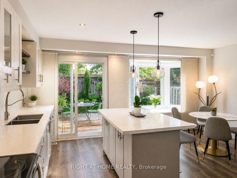 Photo 10 at 267 Pinnacle Trail, Bayview Wellington, Aurora