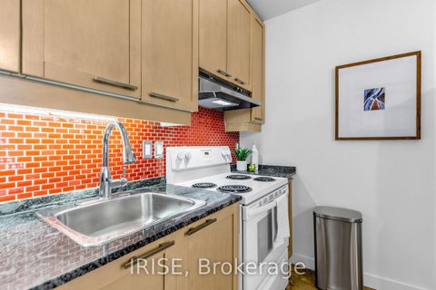 Photo 14 at 422 - 155 Dalhousie Street, Yonge Corridor, Toronto