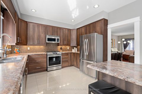Photo 12 at 59 Carley Crescent, Painswick South, Barrie