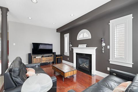 Photo 16 at 59 Carley Crescent, Painswick South, Barrie
