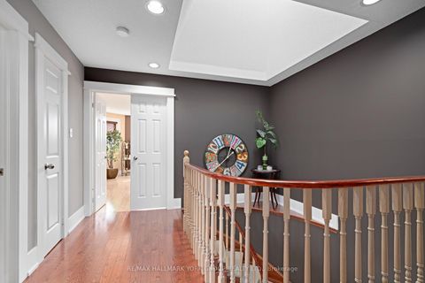 Photo 19 at 59 Carley Crescent, Painswick South, Barrie