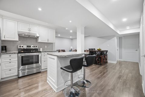 Photo 24 at 9 Tynevale Drive, Richview, Toronto