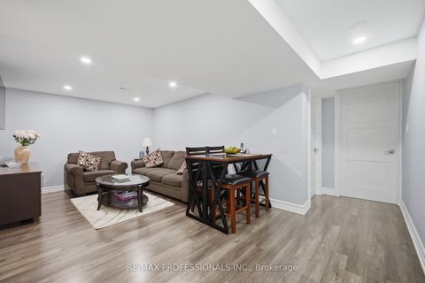Photo 28 at 9 Tynevale Drive, Richview, Toronto