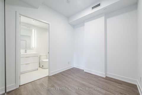 Photo 8 at 819 - 308 Jarvis Street, Waterfront Communities C8, Toronto