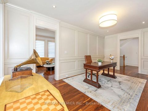 Photo 10 at 35 Yorkdale Crescent, Pelmo Park W5, Toronto