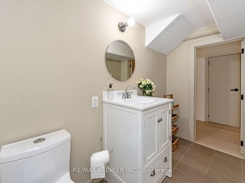 Photo 33 at 35 Yorkdale Crescent, Pelmo Park W5, Toronto