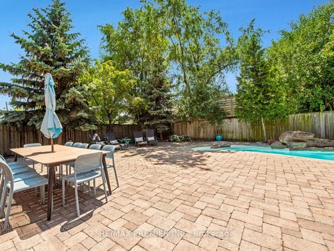 Photo 45 at 35 Yorkdale Crescent, Pelmo Park W5, Toronto