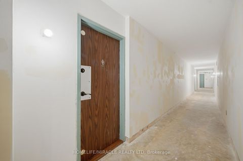 Photo 2 at 701 - 301 Prudential Drive, Dorset Park, Toronto