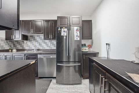 Photo 9 at 701 - 301 Prudential Drive, Dorset Park, Toronto