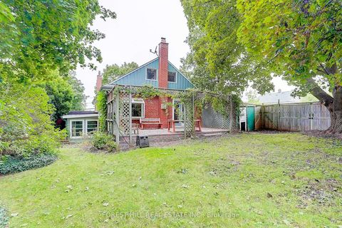 Photo 3 at 460 Main Street, Schomberg, King