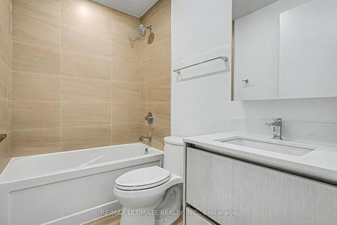 Photo 9 at 727 - 8188 Yonge Street, Uplands, Vaughan